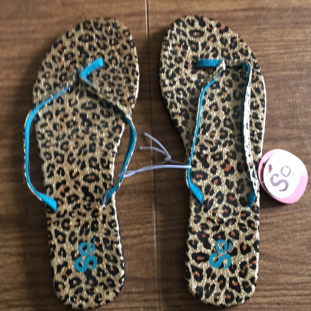 Leopard print flip flops